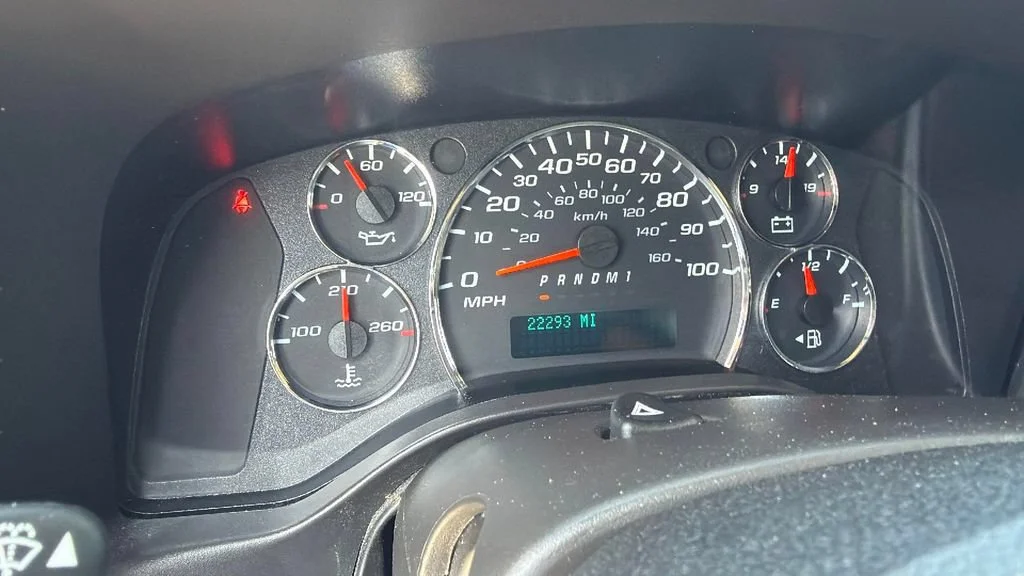 Certified Used 2024 Summit White GMC Work Van image 20
