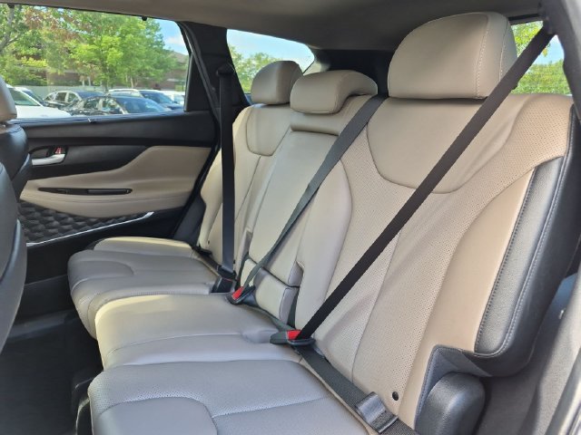 Used 2023 White Hyundai SEL image 24
