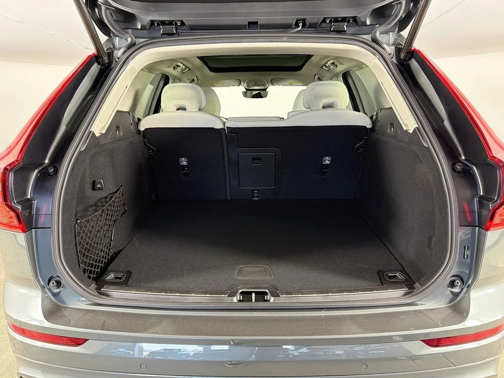 2026 Volvo XC60 Ultra - Photo 28