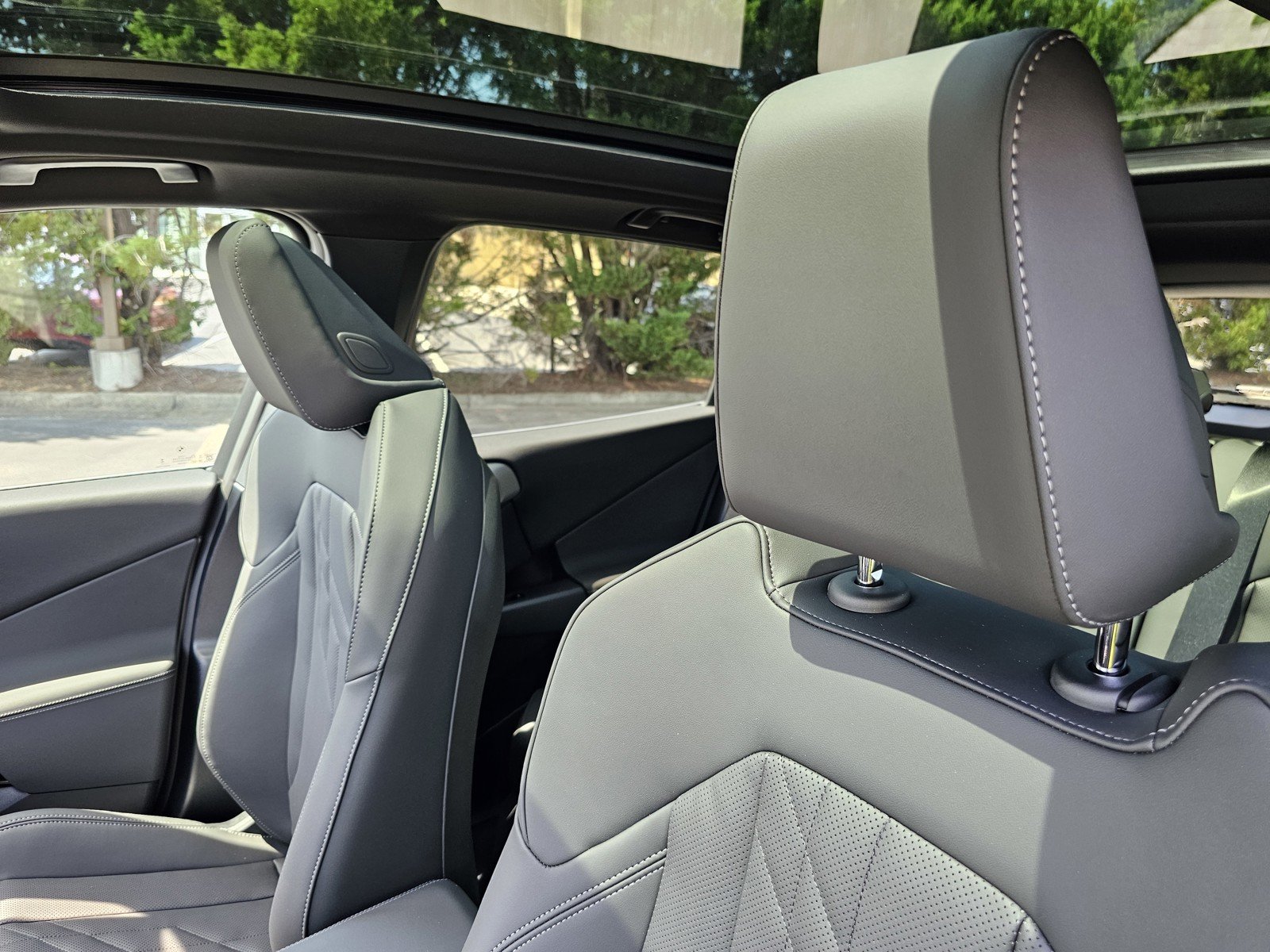 2026 BMW X3 30 - Photo 16