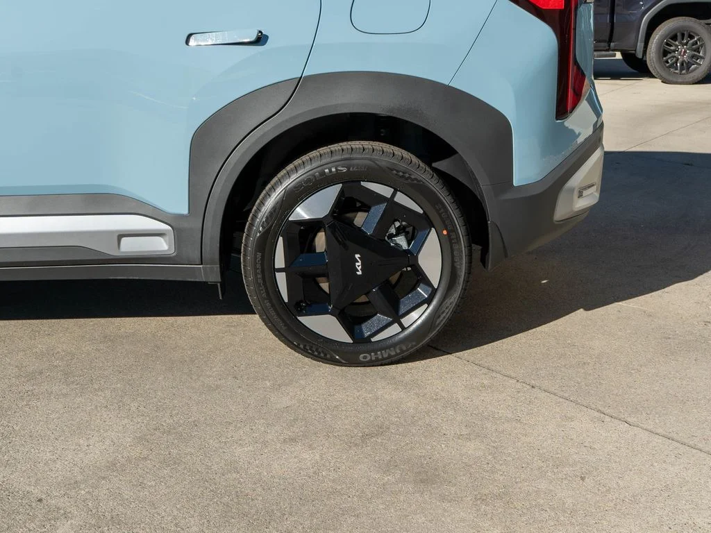 New 2027 Frost Blue Kia EX image 29