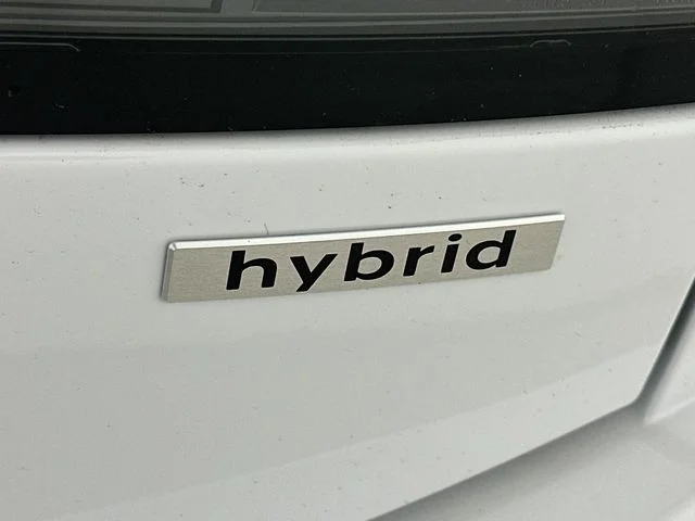 New 2025 Hyundai SONATA HYBRID SEL
