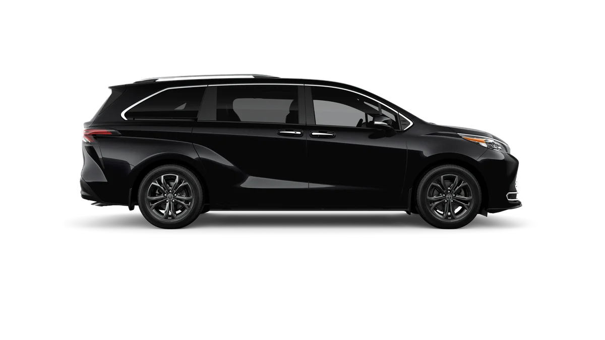 New 2026 Midnight Black Metallic Toyota Platinum image 12