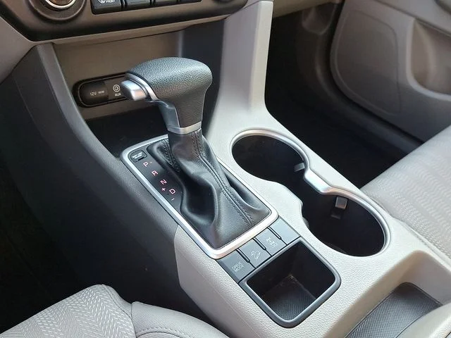 Used 2017 Silver Kia LX image 14