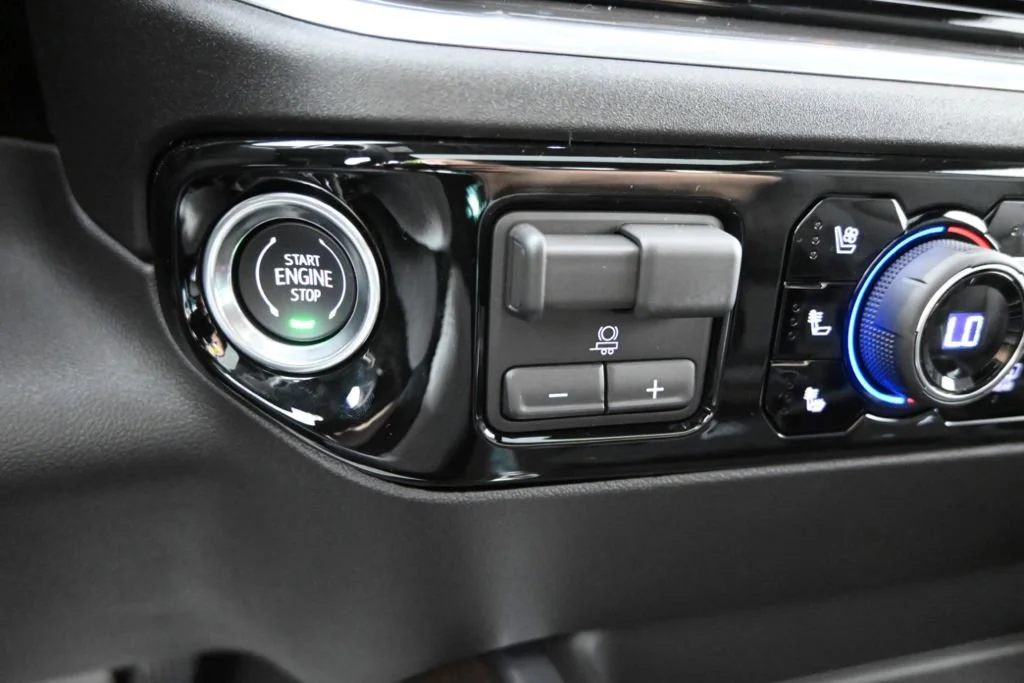 2026 Chevrolet Silverado 2500 HD High Country - Photo 30