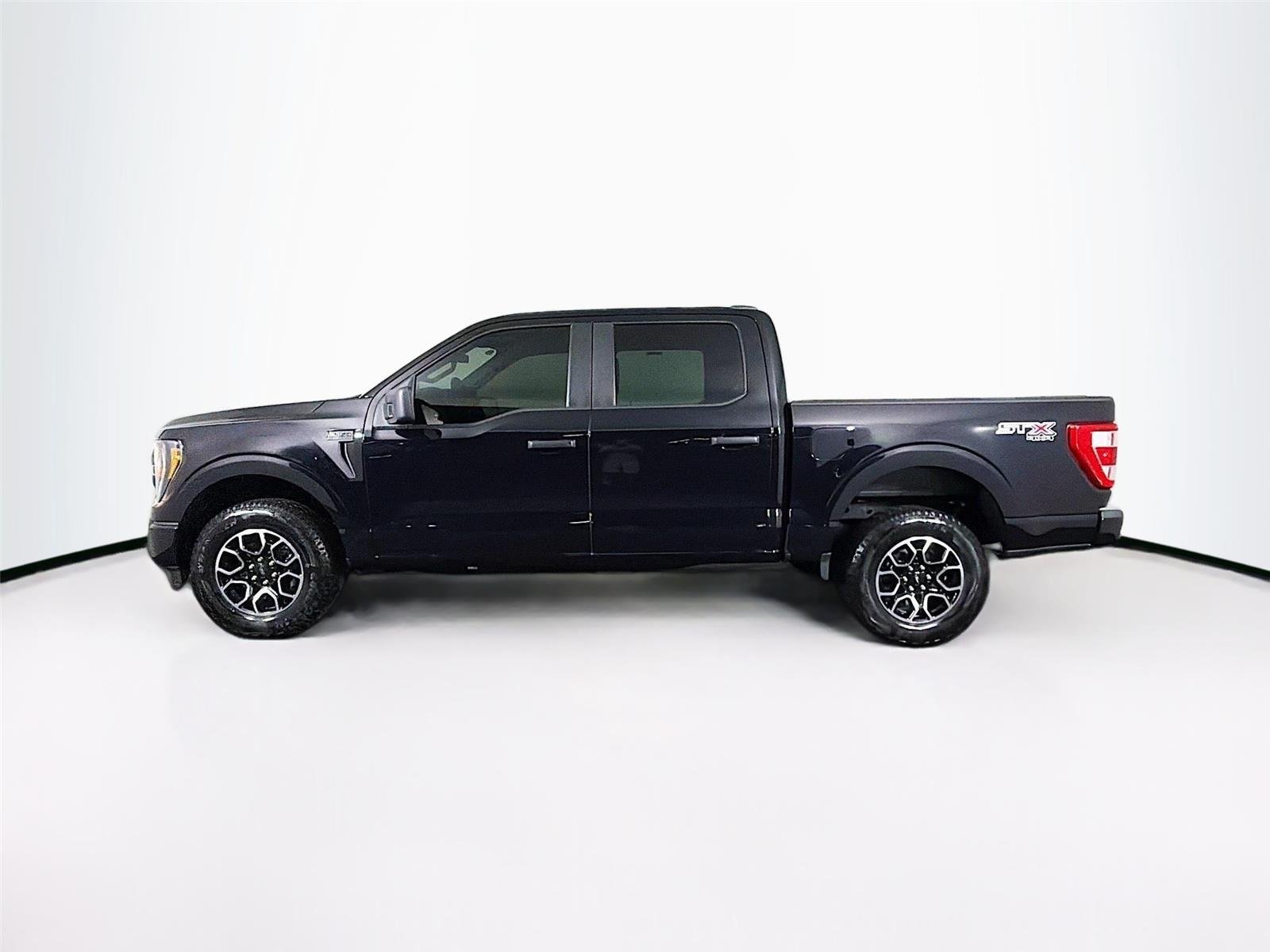 Used 2023 Agate Black Ford XL image 4