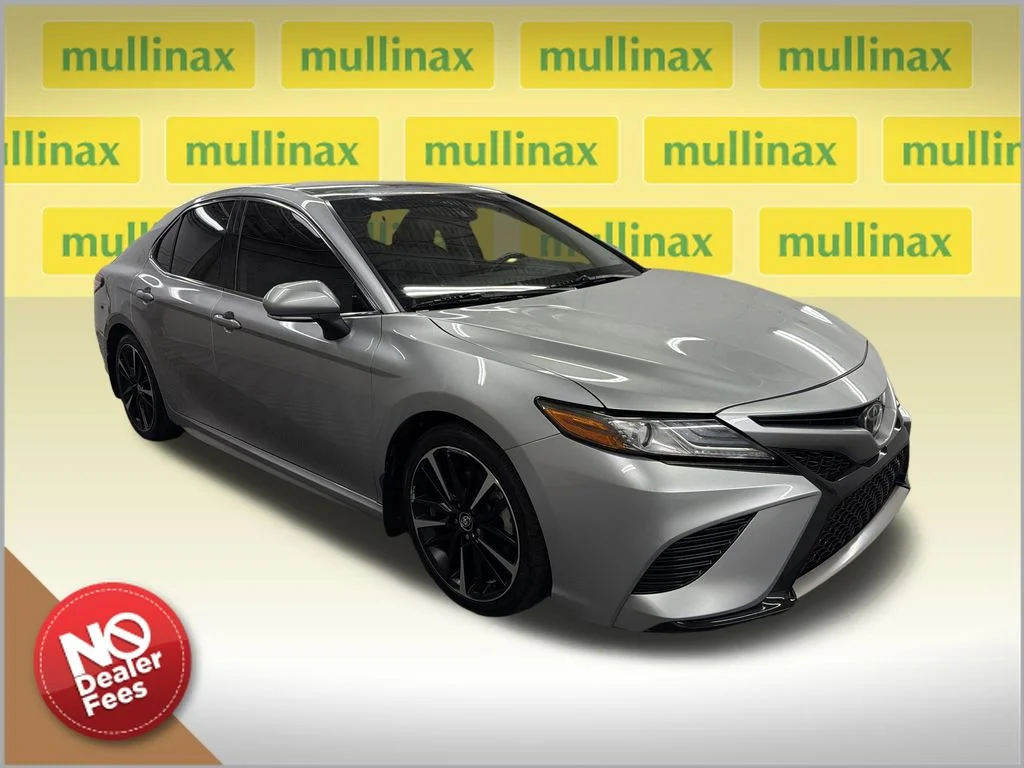 2019 Toyota Camry 2.5 Auto XSE's photo