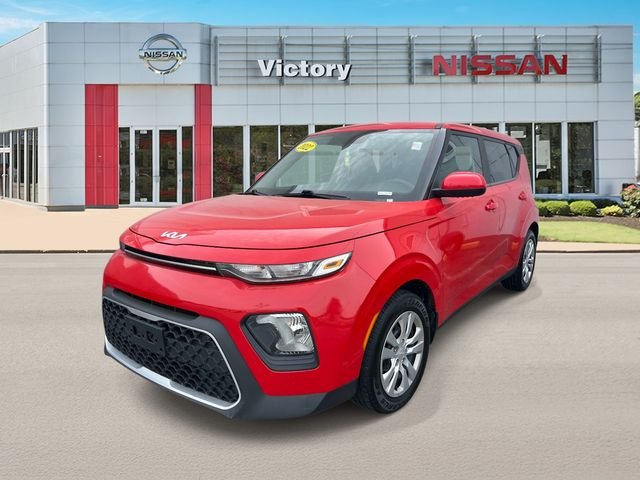 Used 2022 Red Kia LX image 5