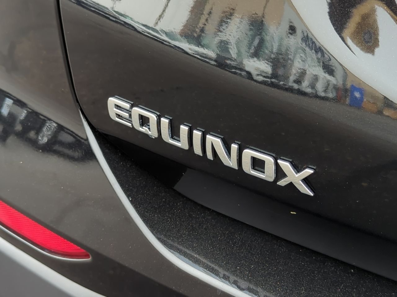 2023 Chevrolet Equinox LS - Photo 31