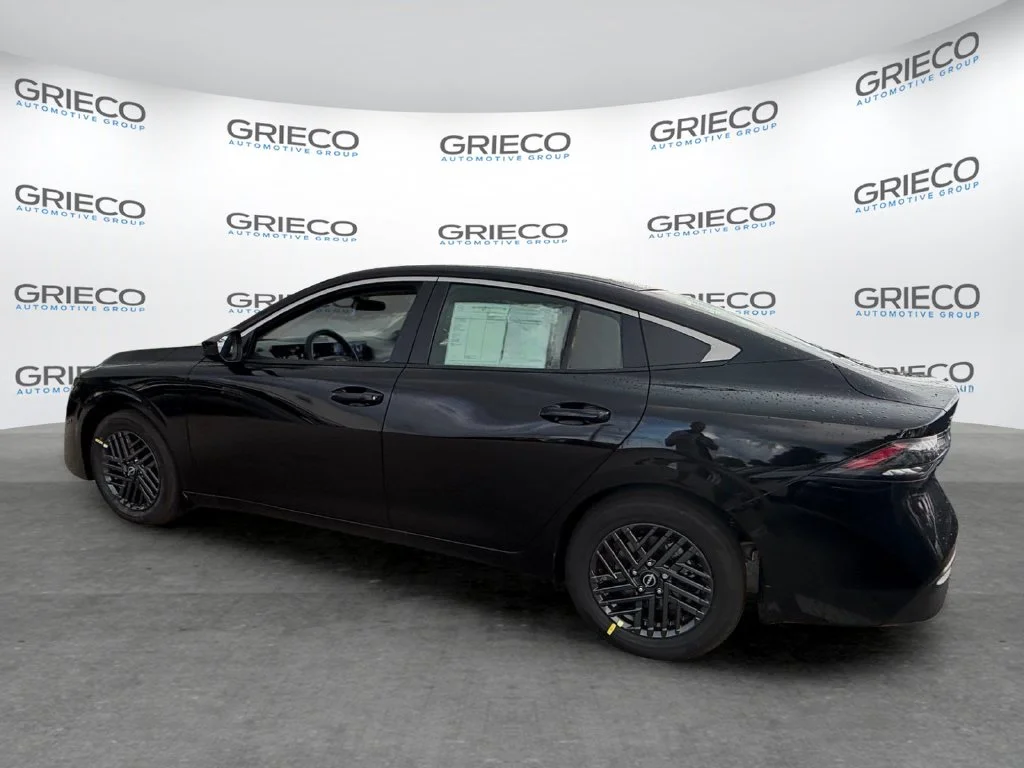 New 2027 Black Nissan SV image 5