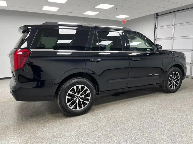 Used 2025 Black Ford Platinum image 10
