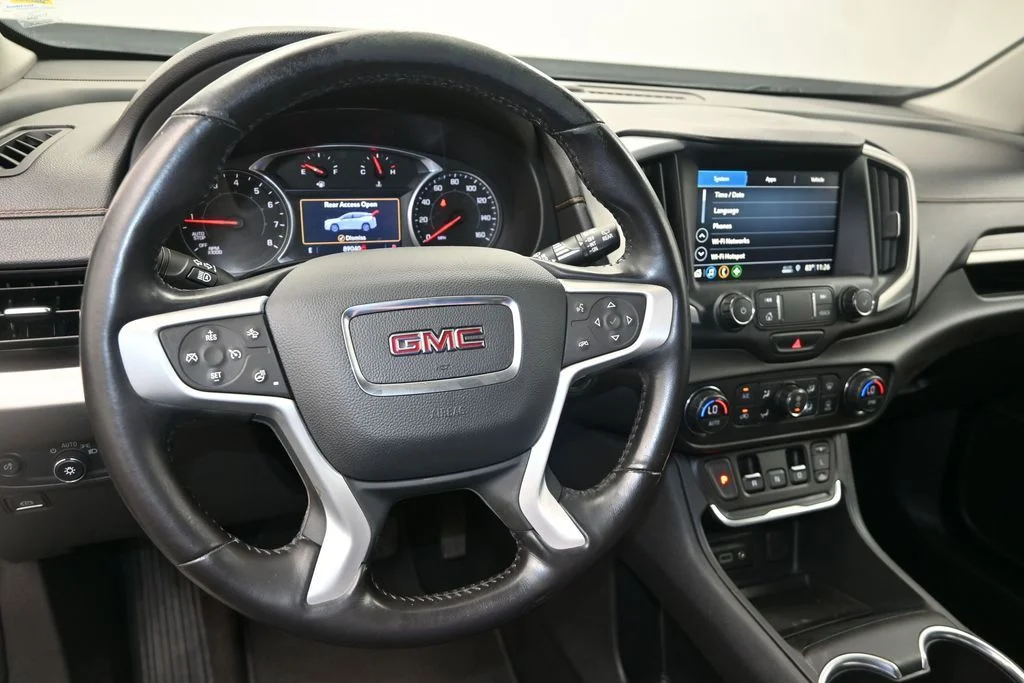 Used 2021 Silver GMC SLT image 22