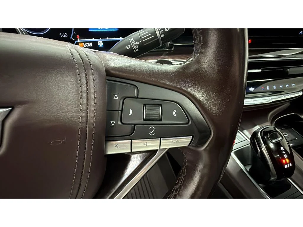 Used 2023 Argent Silver Metallic Cadillac Premium Luxury Platinum image 19
