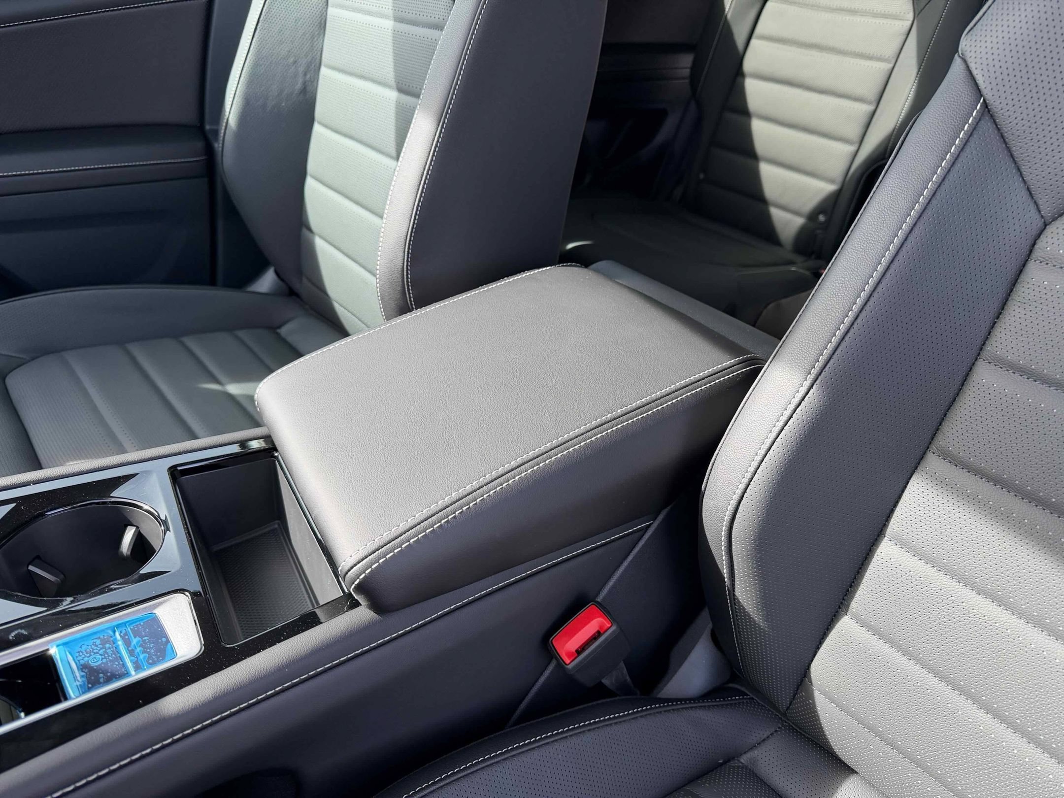 New 2026 Silver Mist Volkswagen 2.0T SEL image 27