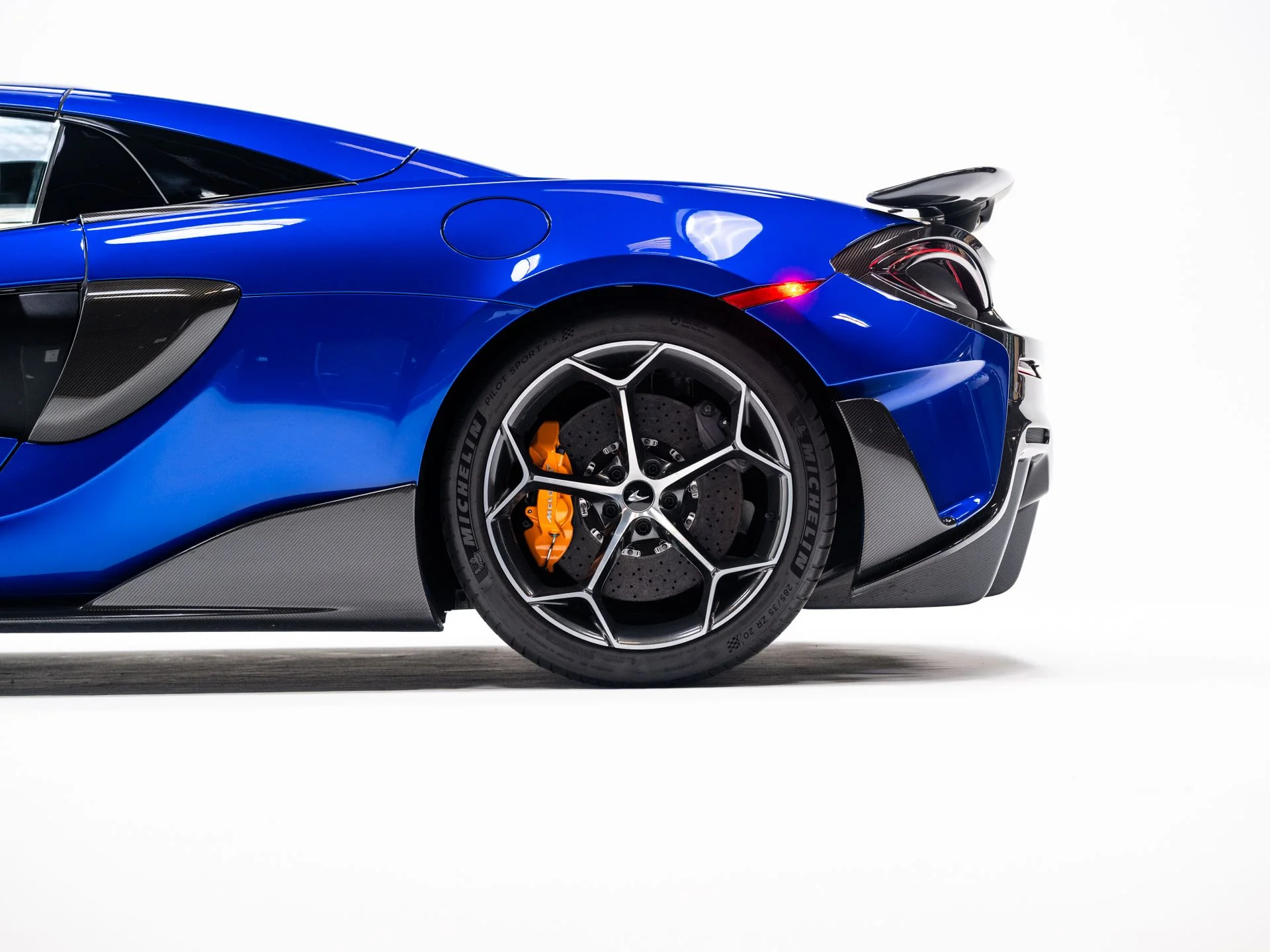 Used 2020 Burton Blue McLaren Spider image 14