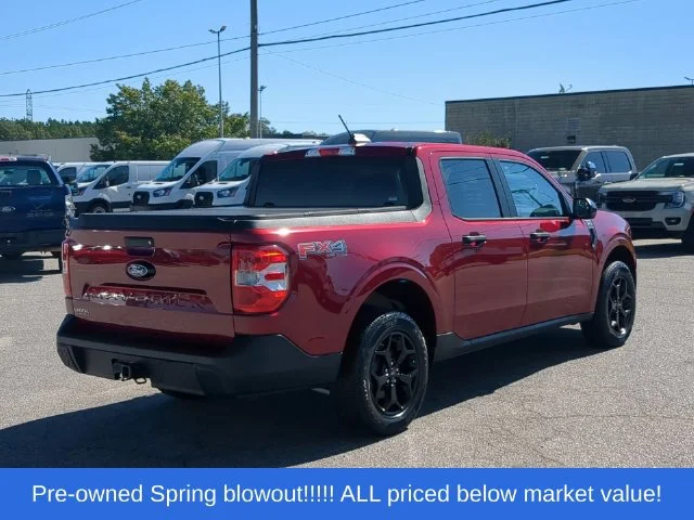 Used 2025 Red Ford XLT image 13