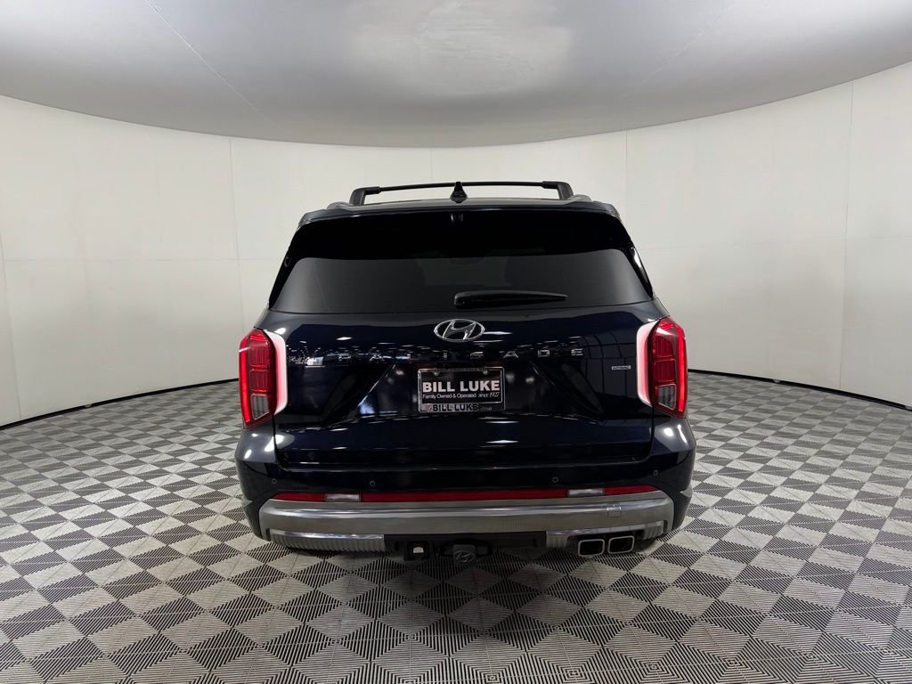 Used 2025 White Hyundai Calligraphy image 8
