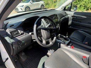 Used 2021 Platinum White Pearl Honda Special Edition image 2