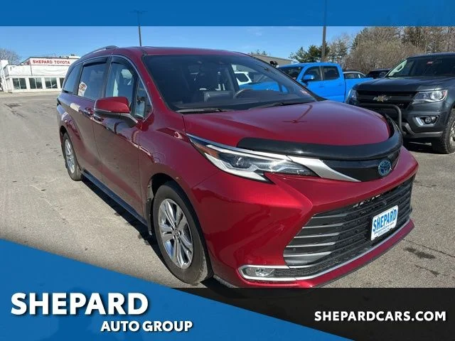 2023 Toyota Sienna Platinum
