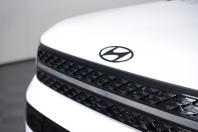 New 2026 White Hyundai Calligraphy AWD image 48