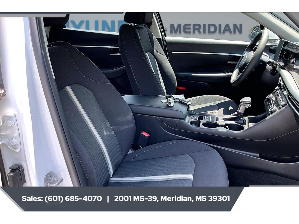 2025 Hyundai Sonata SE - Photo 6