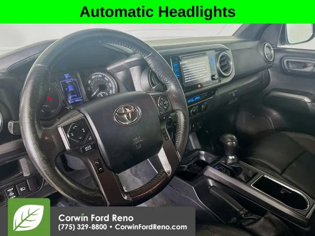 Used 2018 Super White Toyota TRD Off-Road image 9