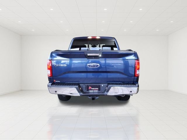 Used 2017 Blue Ford XLT image 5
