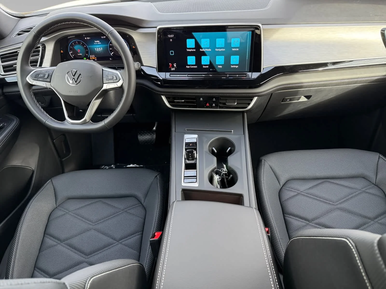 2026 Volkswagen Atlas Cross Sport SE - Photo 10