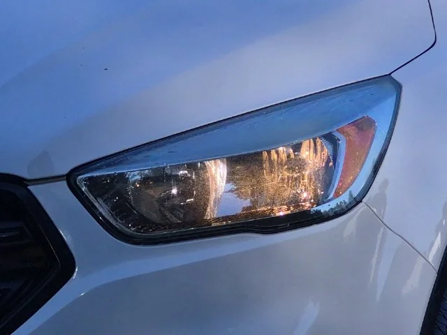 Used 2017 White Ford S image 17