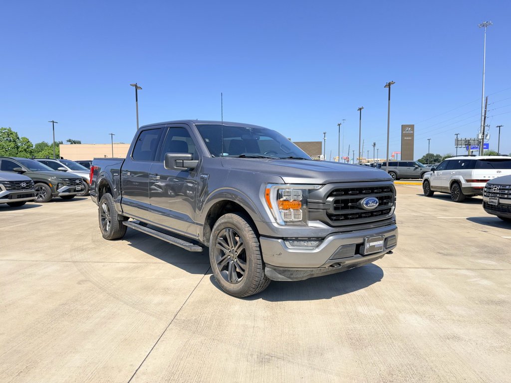Used 2022 Carbonized Gray Metallic Ford XLT image 12