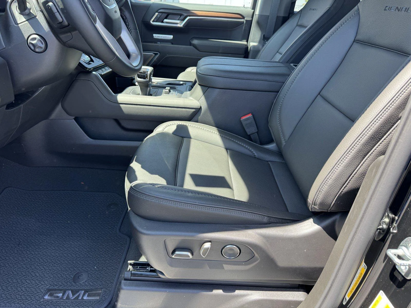 New 2026 Onyx Black GMC Denali image 15