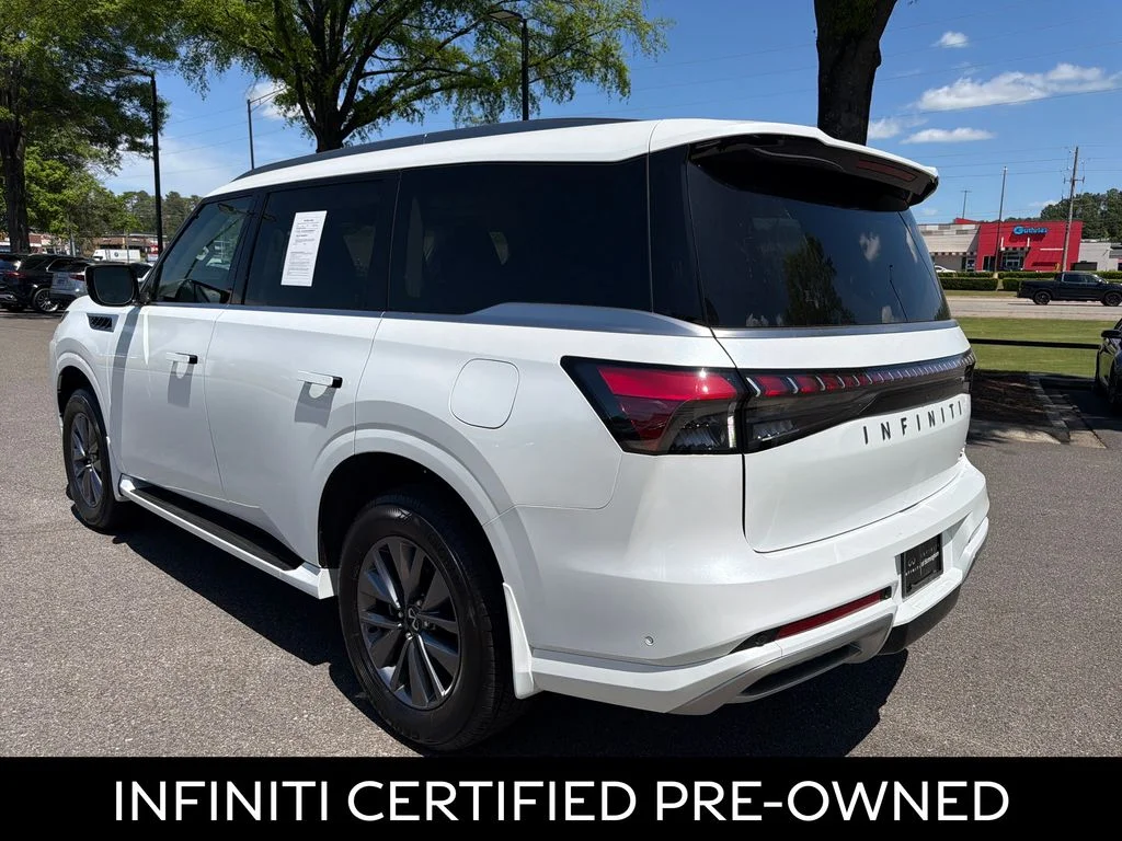 Certified Used 2026 Radiant White INFINITI PURE image 9