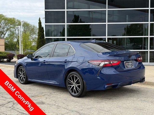 Used 2023 Blue Toyota SE image 4