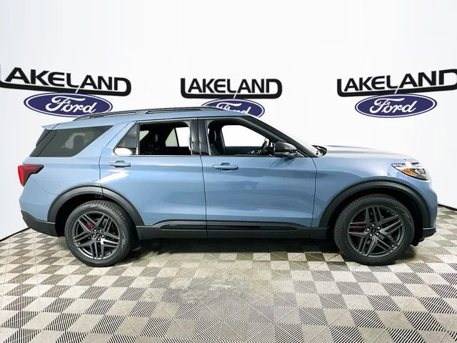 New 2026 Blue Ford ST image 2