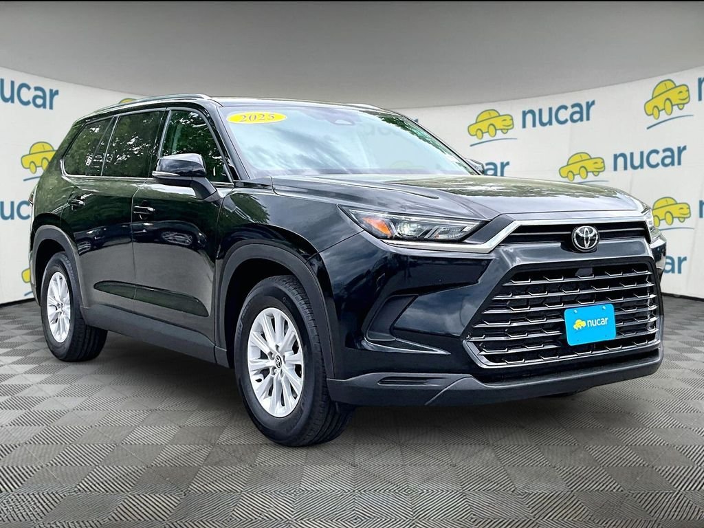 Used 2025 Black Toyota XLE image 1