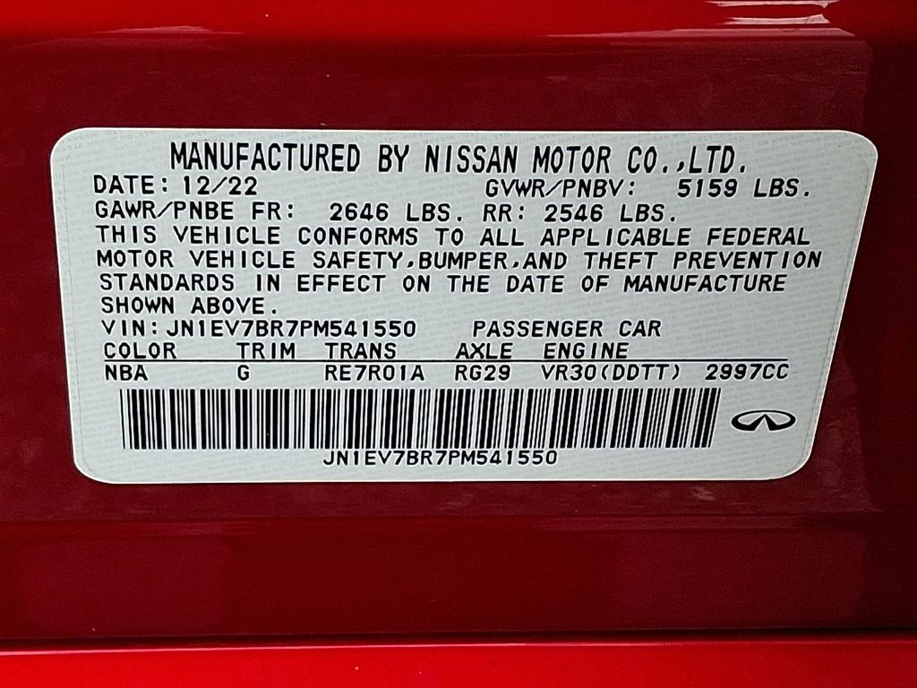 Used 2023 Red INFINITI LUXE image 27