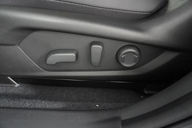 New 2026 MAGNETITE GRAY PEARL Subaru Limited Hybrid image 11
