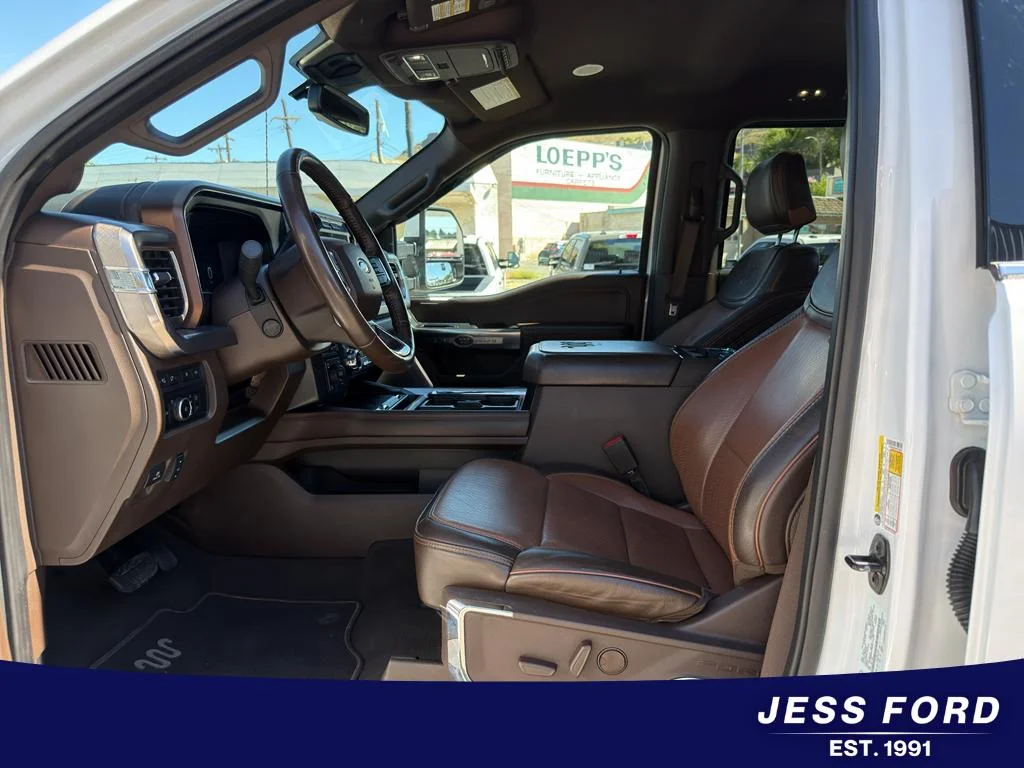 Used 2023 Oxford White Ford King Ranch image 11