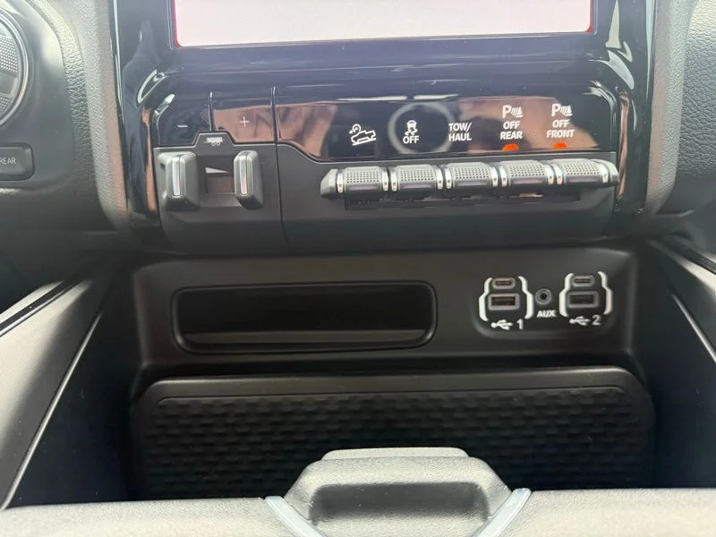 Used 2024 Gray Ram Power Wagon image 27