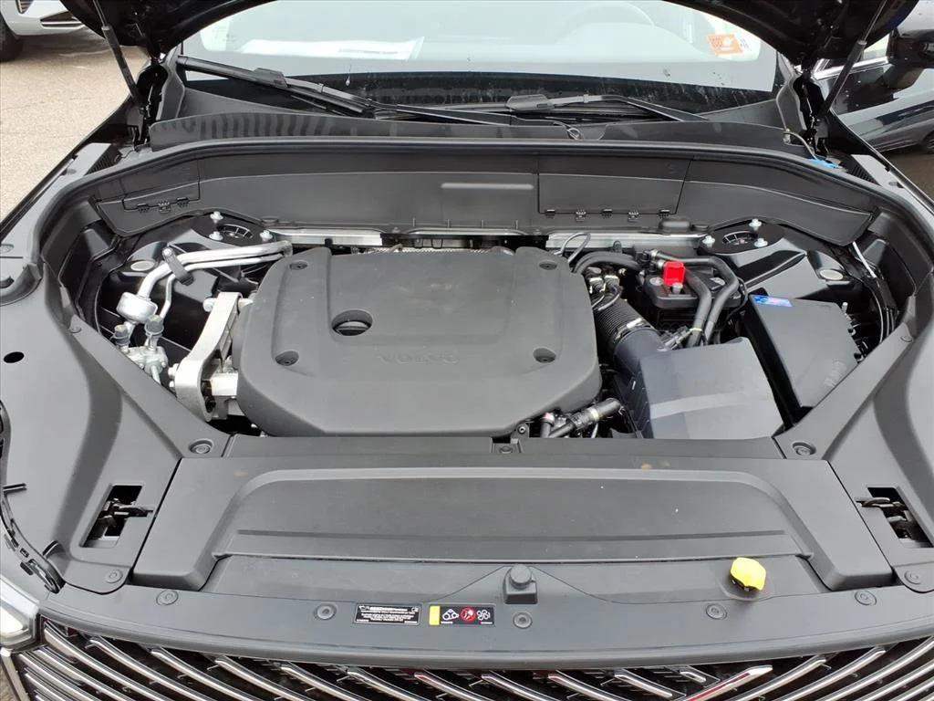 2026 Volvo XC90 Plus - Photo 9