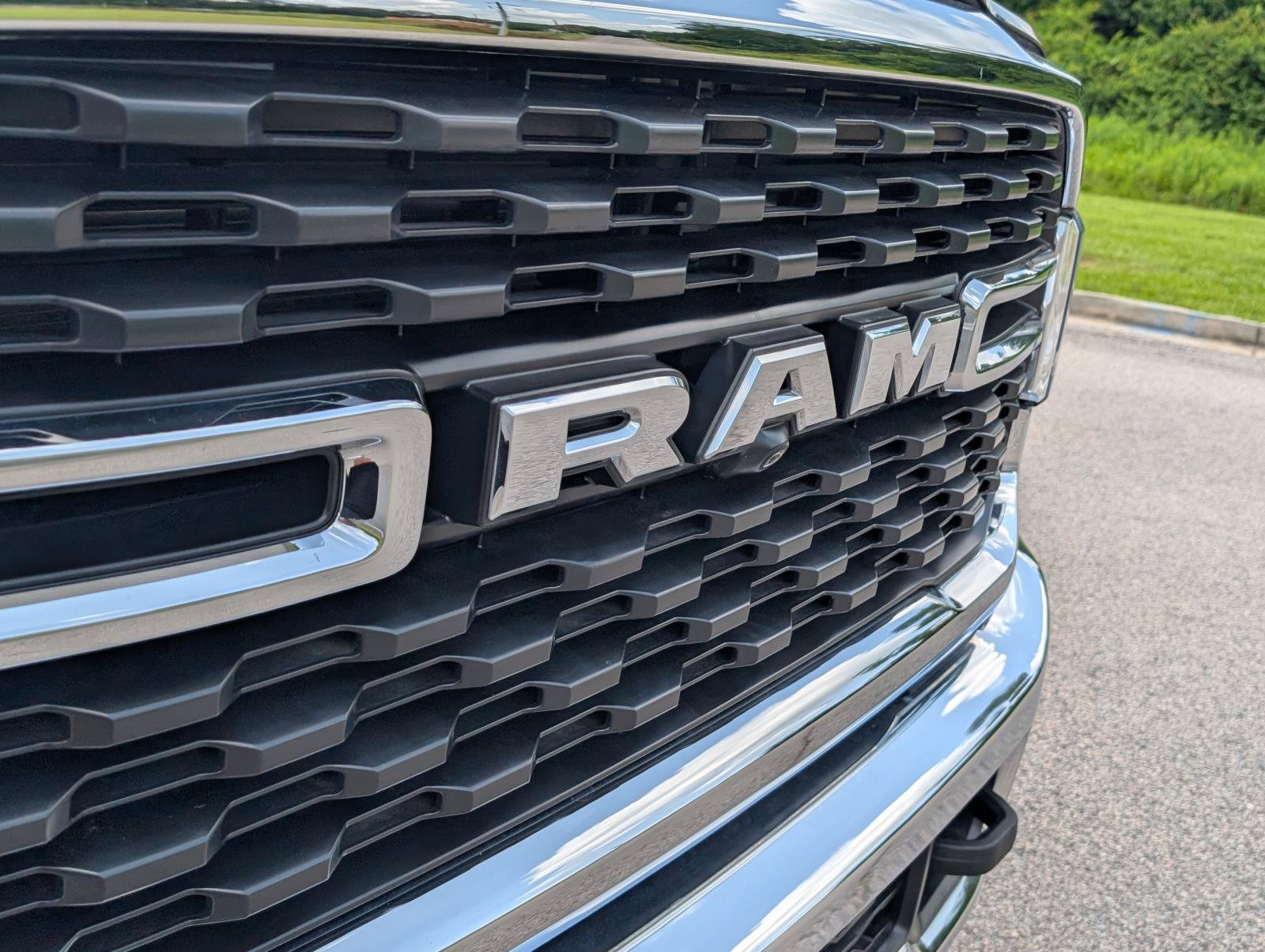 Used 2024 Diamond Black Crystal Pearlcoat Ram Tradesman image 5