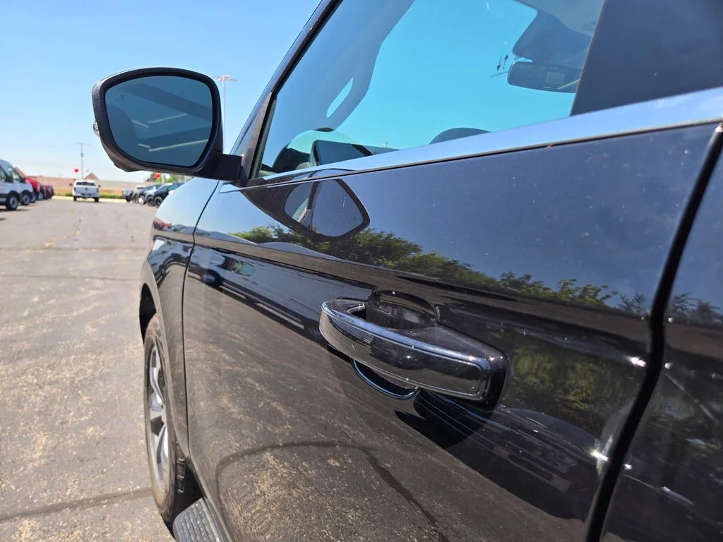 New 2027 Agate Black Metallic Ford MAX Active image 28