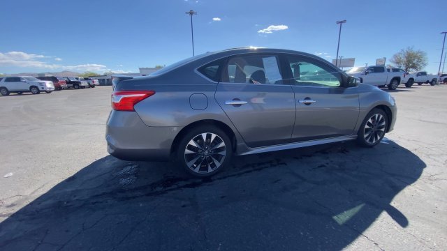 Used 2018 Gray Nissan SR image 9