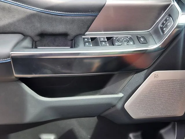 New 2026 Star White Metallic Tri-Coat Ford F-250® Platinum® image 40