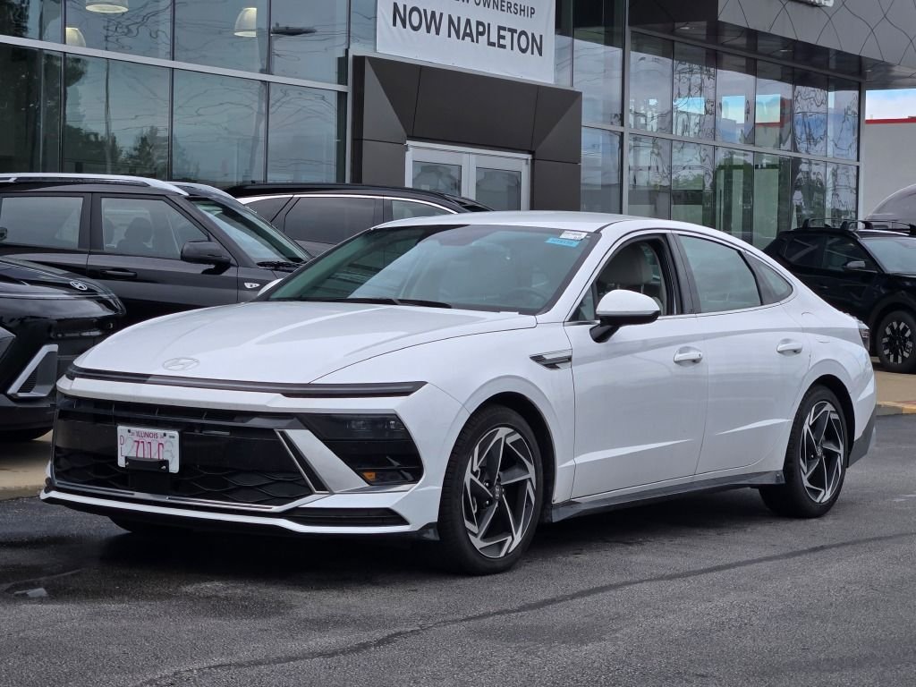 Certified Used 2026 White Hyundai SEL Sport image 1