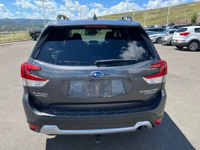 Used 2021 Magnetite Gray Metallic Subaru Touring image 9