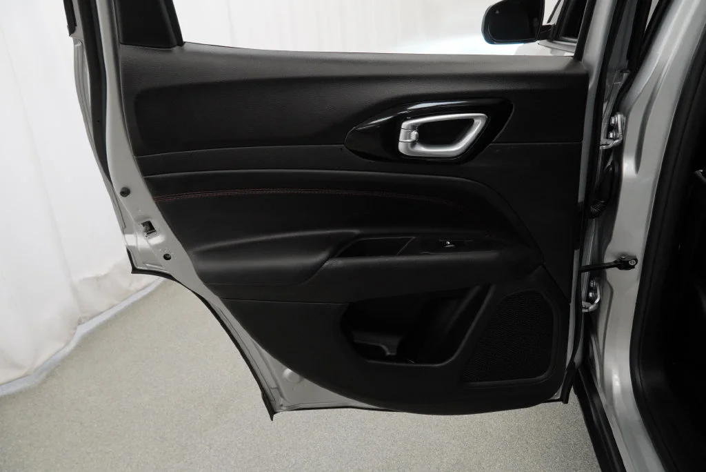 Certified Used 2025 Silver Jeep Trailhawk image 34