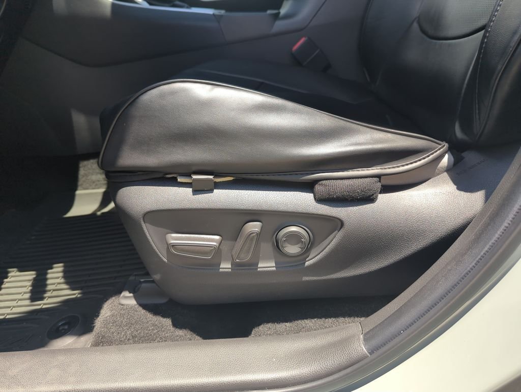 Used 2023 Green Toyota XLE image 13