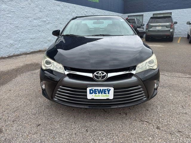 Used 2016 Midnight Black Metallic Toyota LE image 8