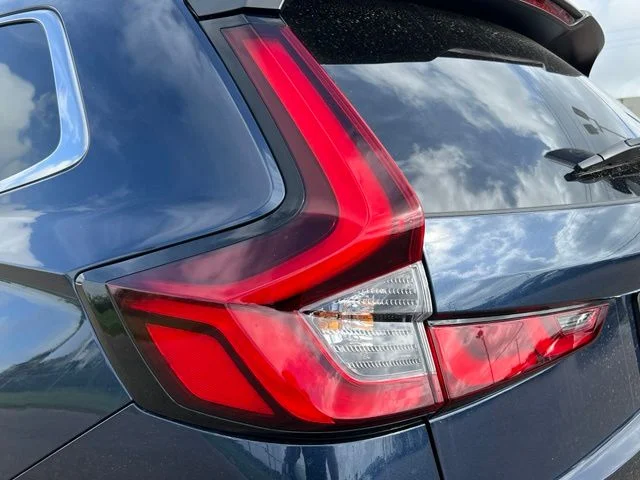 Used 2025  Honda Sport image 7